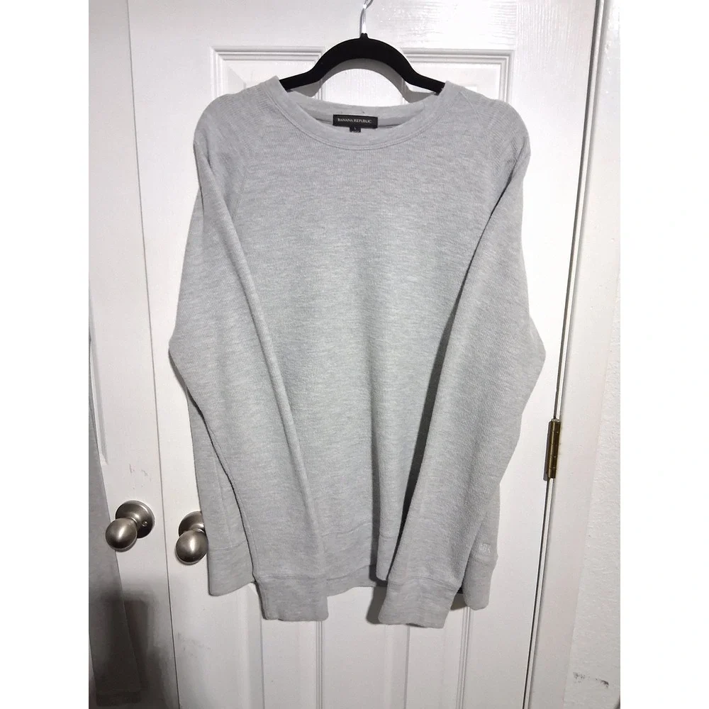 Banana Republic Waffle Knit Mens size Large Long Sleeve Grunge Preppy Casual Tee